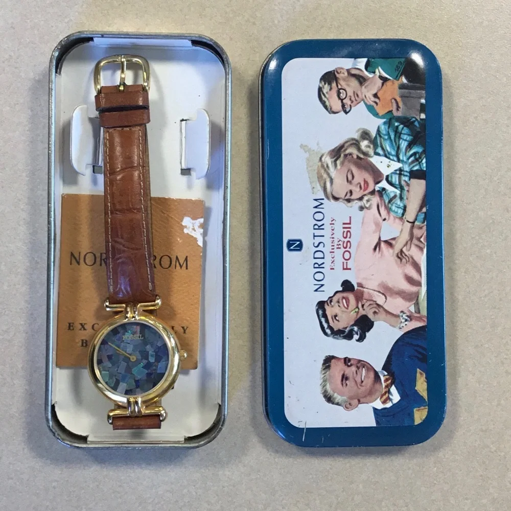 1992 FOSSIL SHATTERED ABALONE WATCH HE-3337